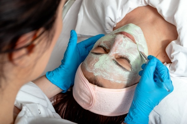 Schoonheidsbehandelingen | Wellness Compleet Almelo | Masker Masker